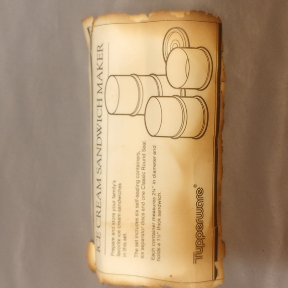 Vintage Tupperware ice cream sandwich maker set - Picture 4 of 4